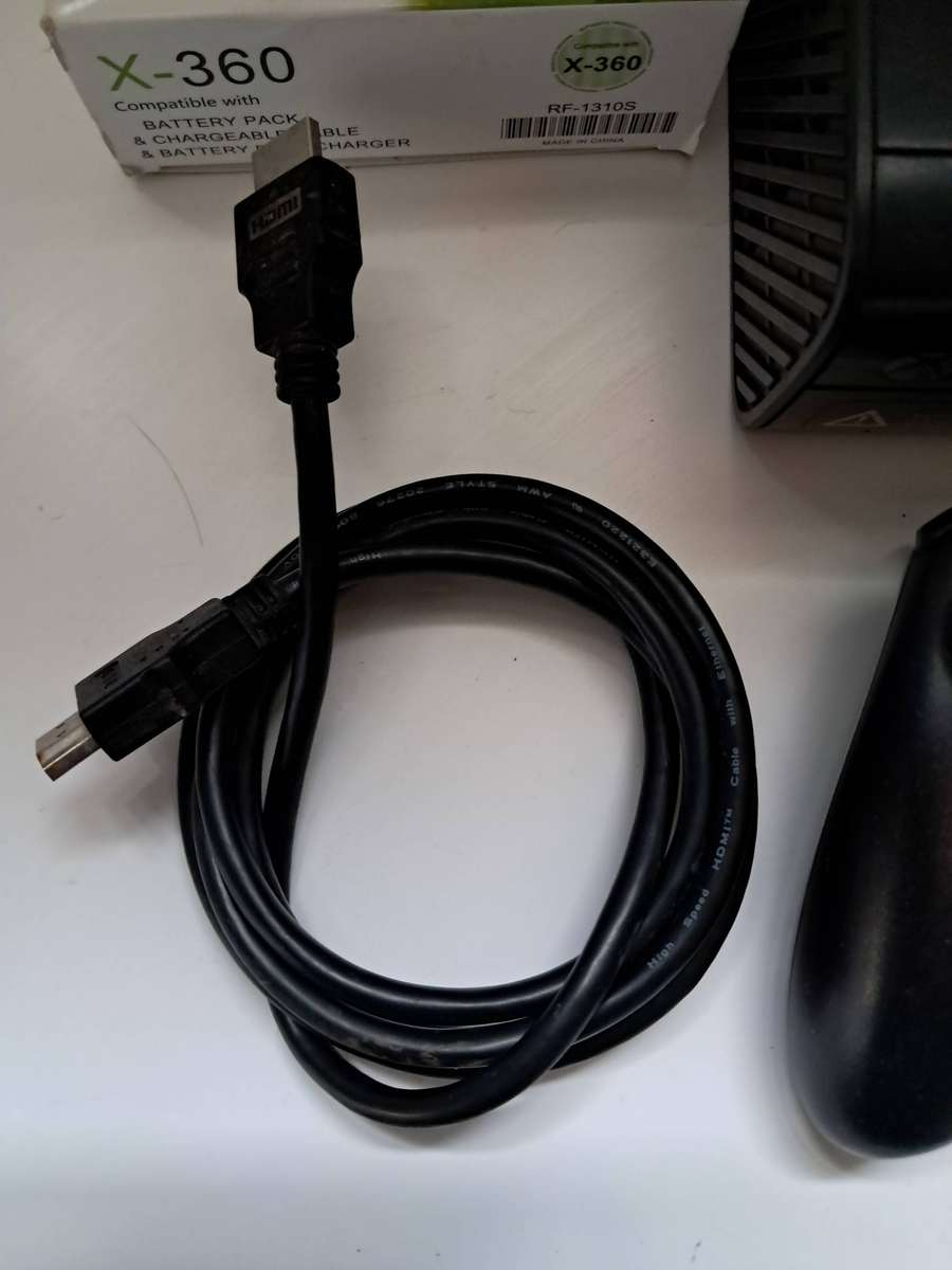 XBOX 360 - E CONSOLE (500GB)