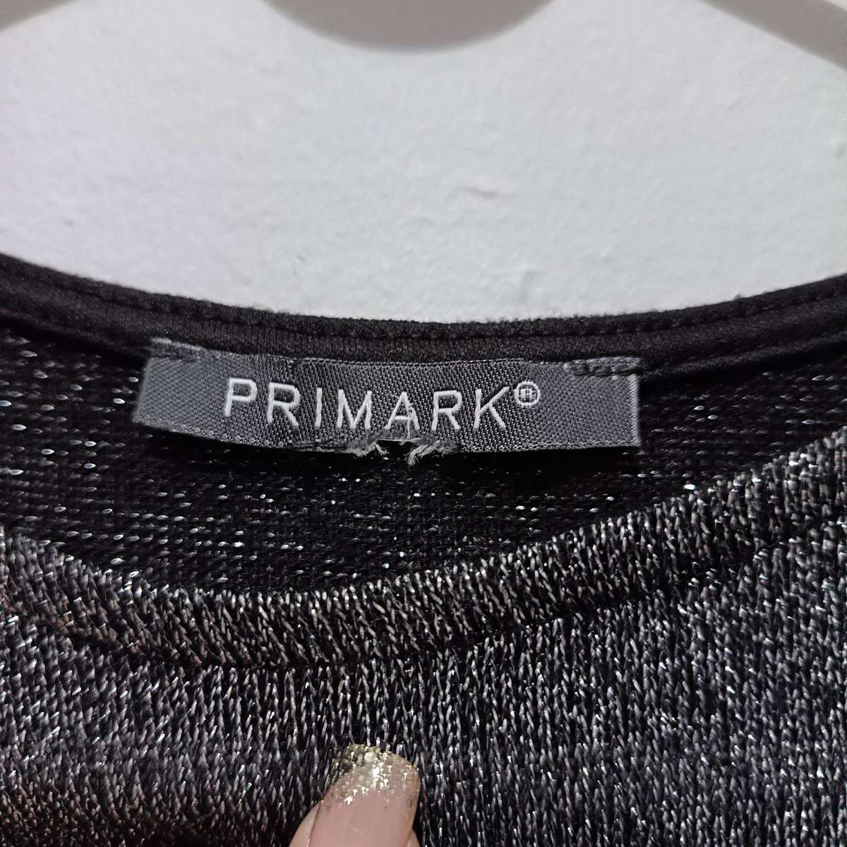 Silver and Black Shoulder Cutout Short Sleeve Crop Top (Size Small) - Primark