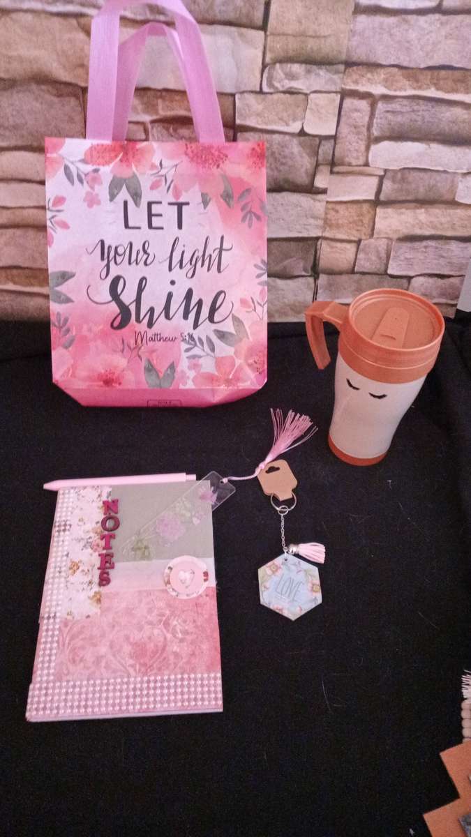 Bible bag hamper with travel mug