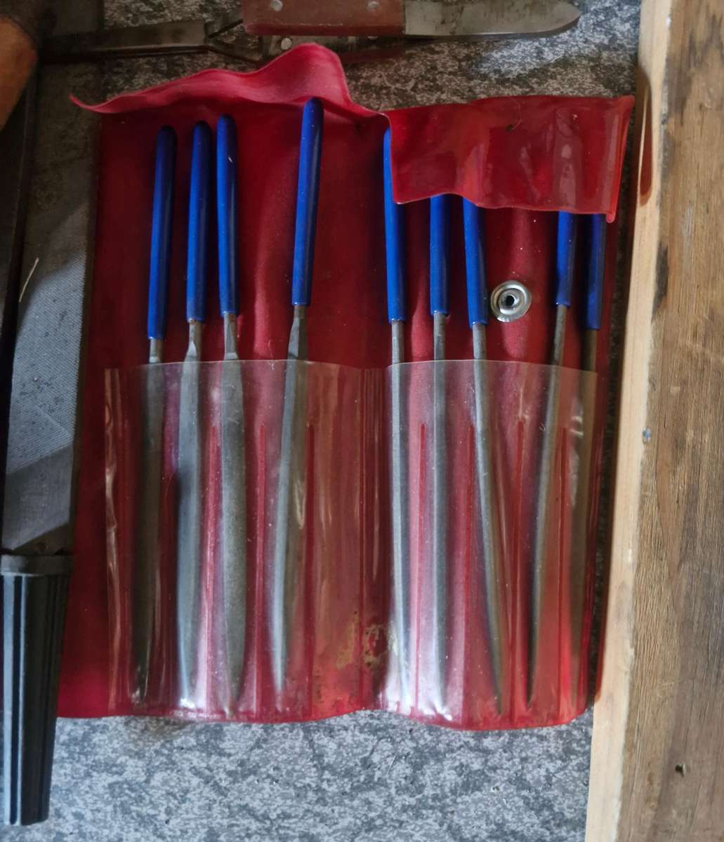 Batch of jewellery manufacturing tools and accessories