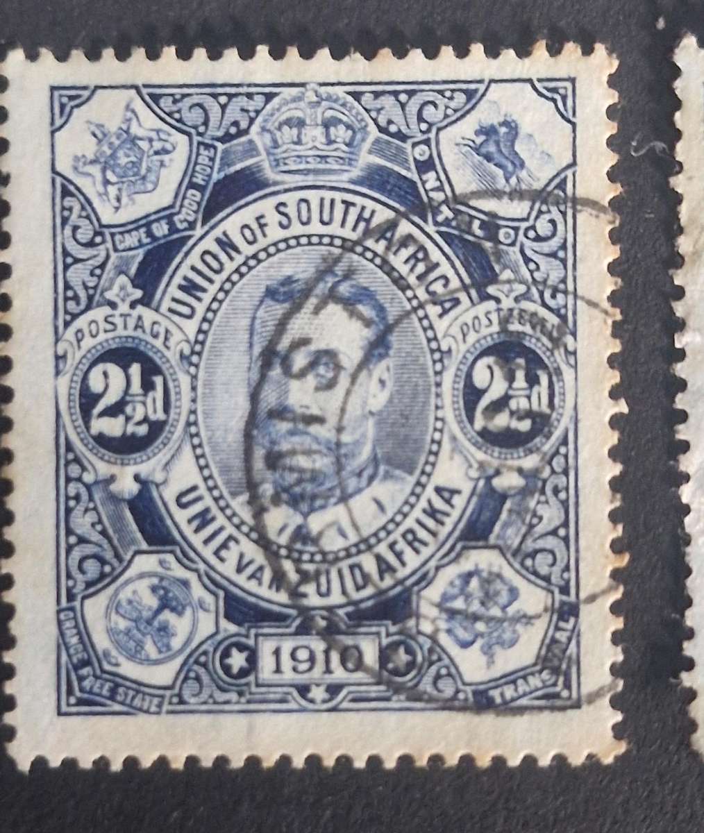 1910 UNION OF 2 1/2d STAMPS  - 2 DIFFERENT SHADES