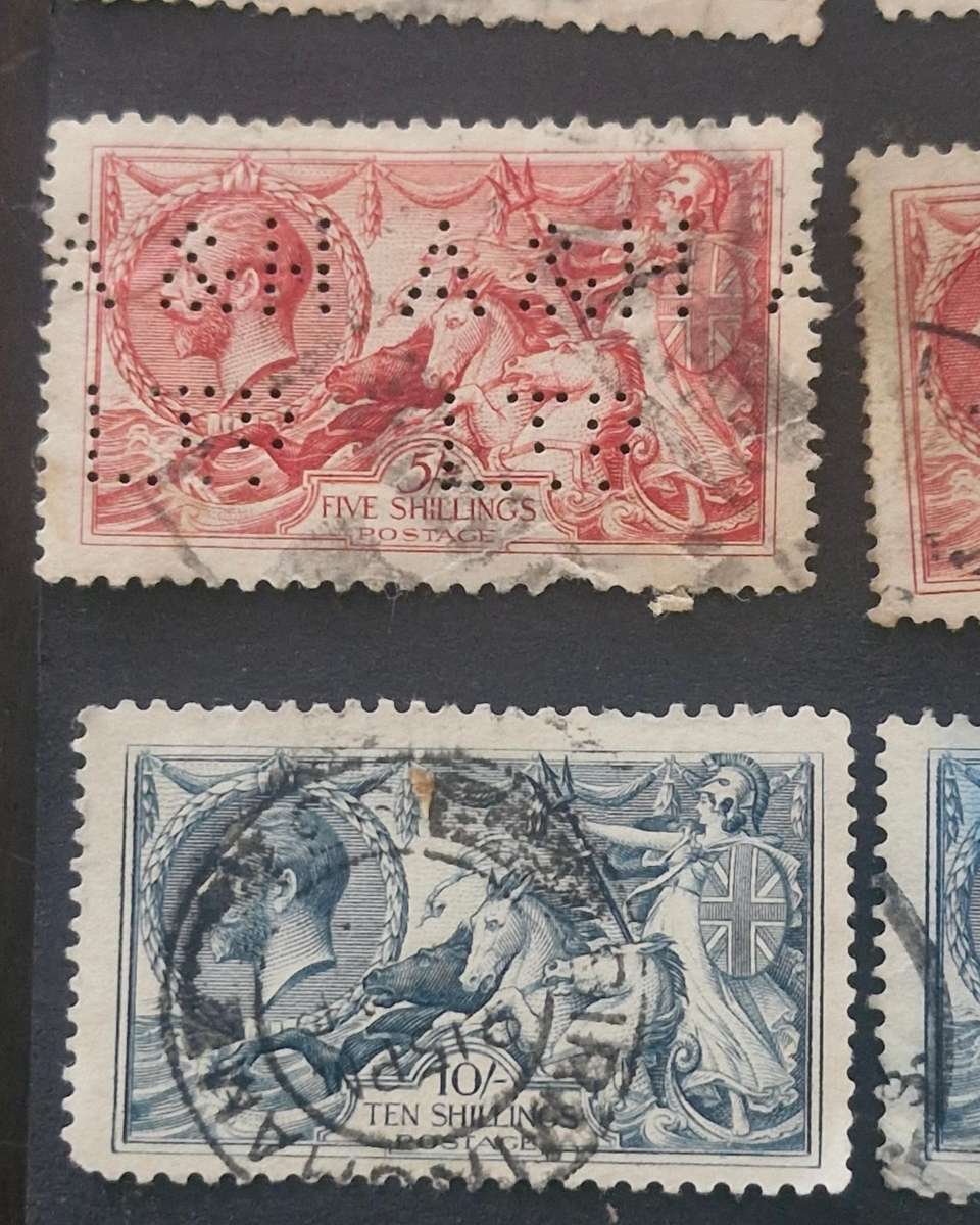 A selection of 18 x King George V Seahorse stamps.  2/6s, 5s & 10s various years - relisted