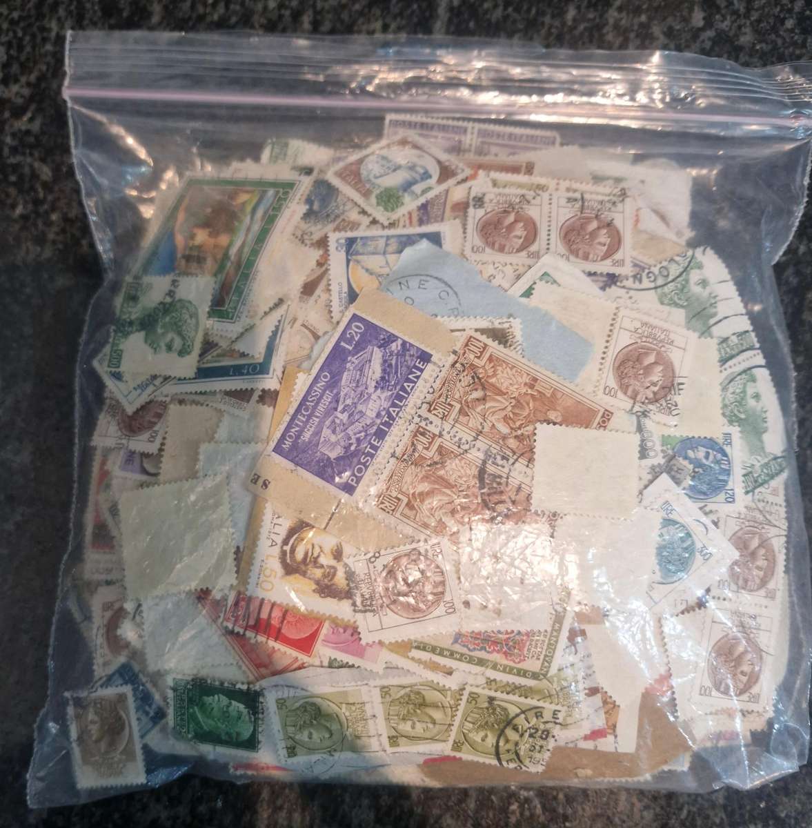 Lucky packet of Italian stamps late 1800s to more recent - some nice collectables