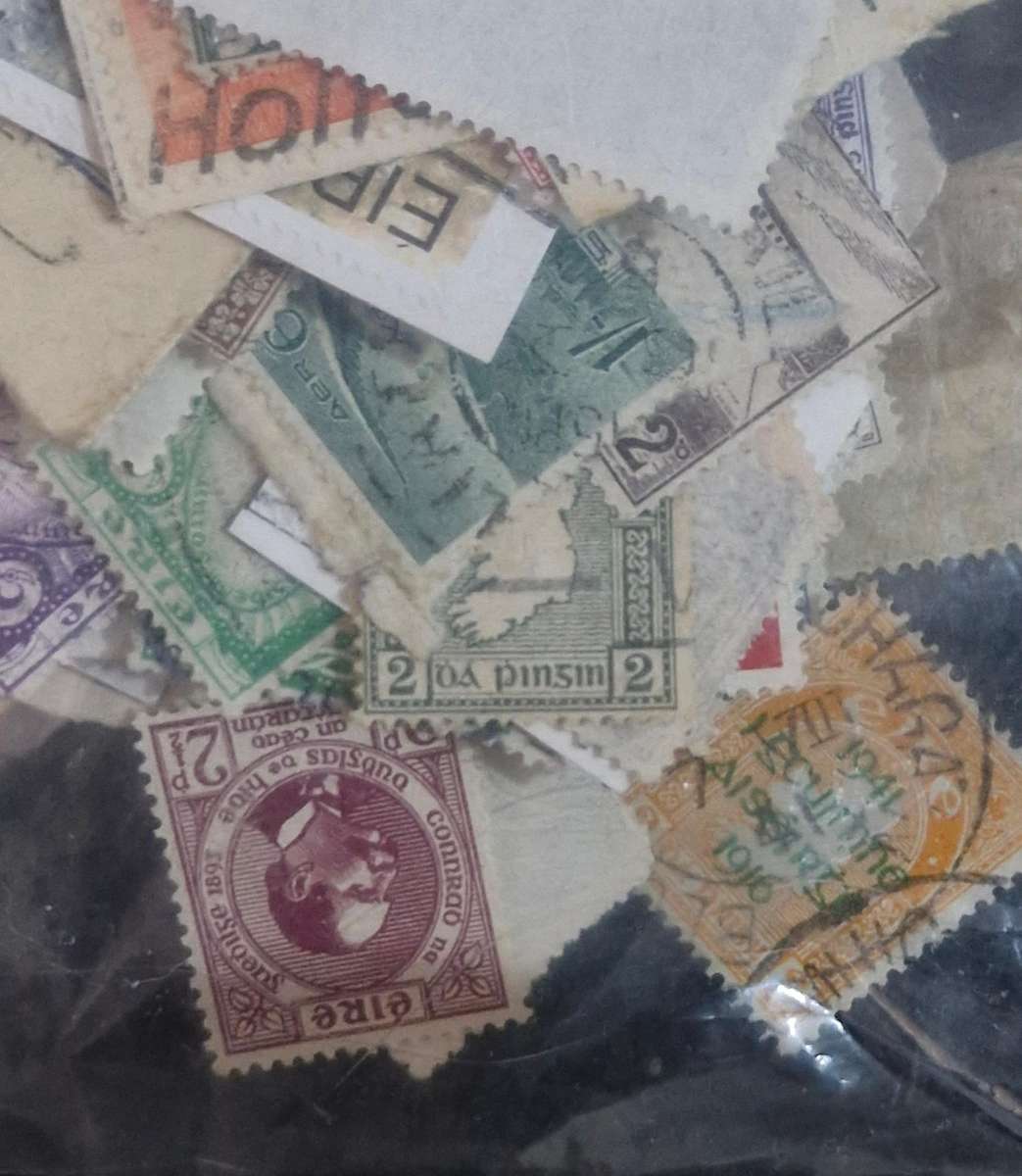 Small lucky packet of stamps - Ireland