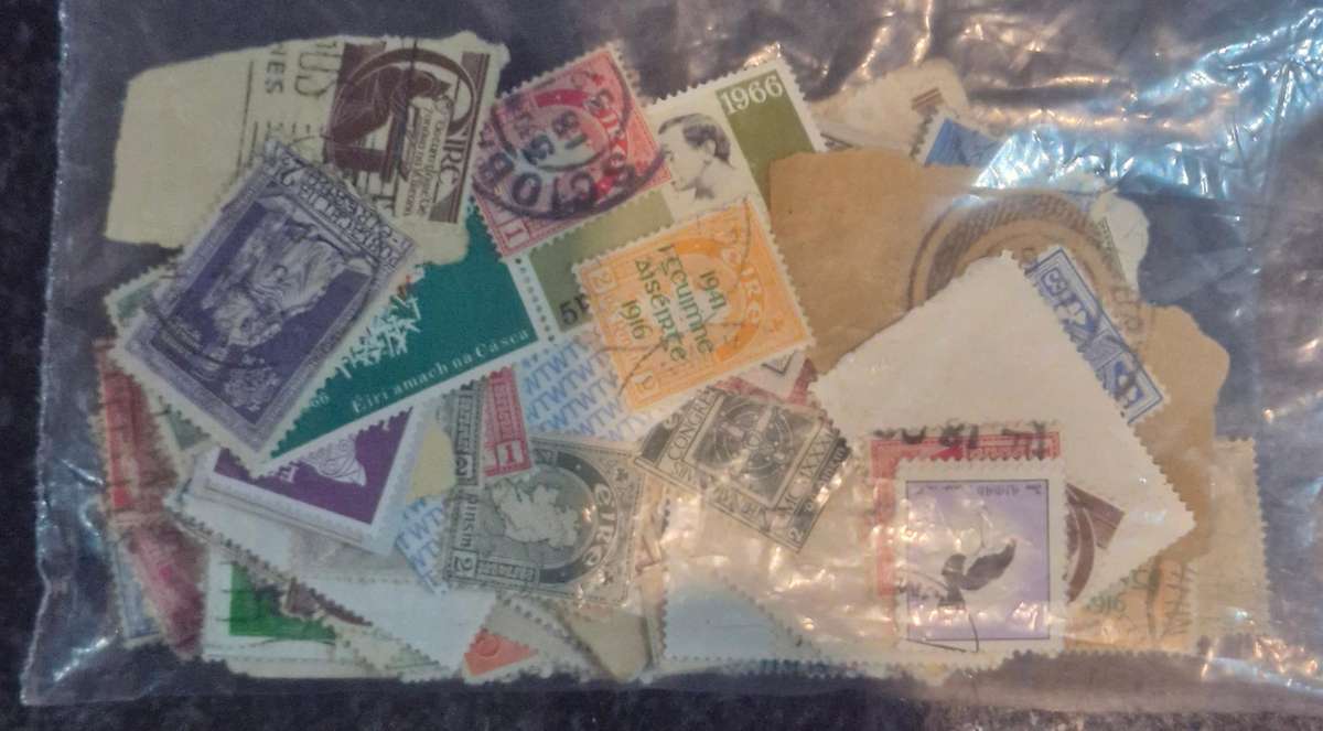 Small lucky packet of stamps - Ireland