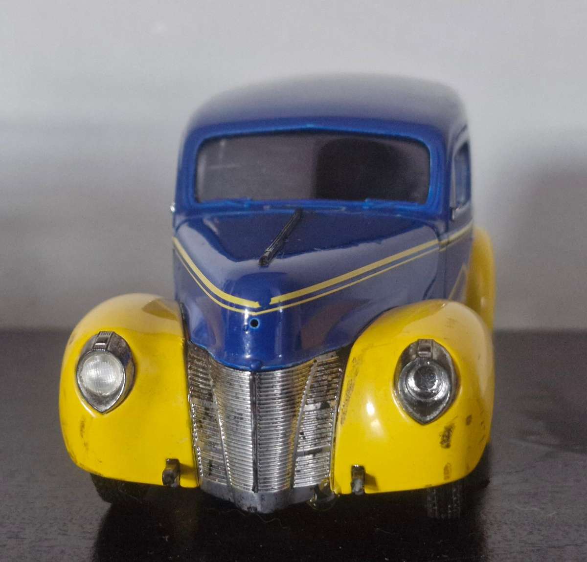 Rare - LIMITED EDITION 1940 Ford Goodyear - collectors Model panel van