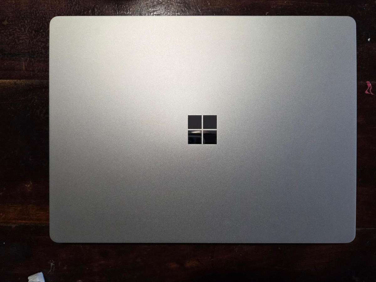 Surface Laptop Go 2 i5 11th gen