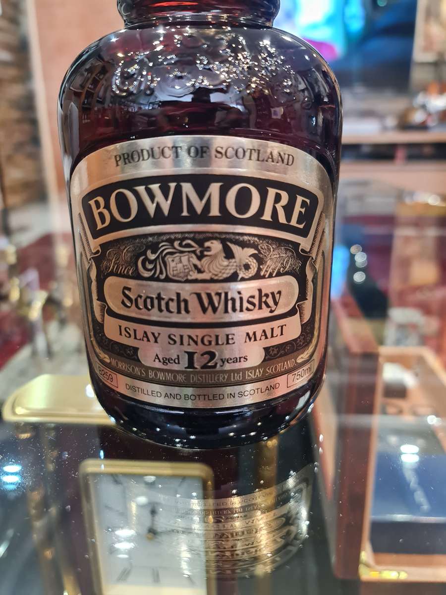Collectible Bowmore 12 Year 1980 Whisky