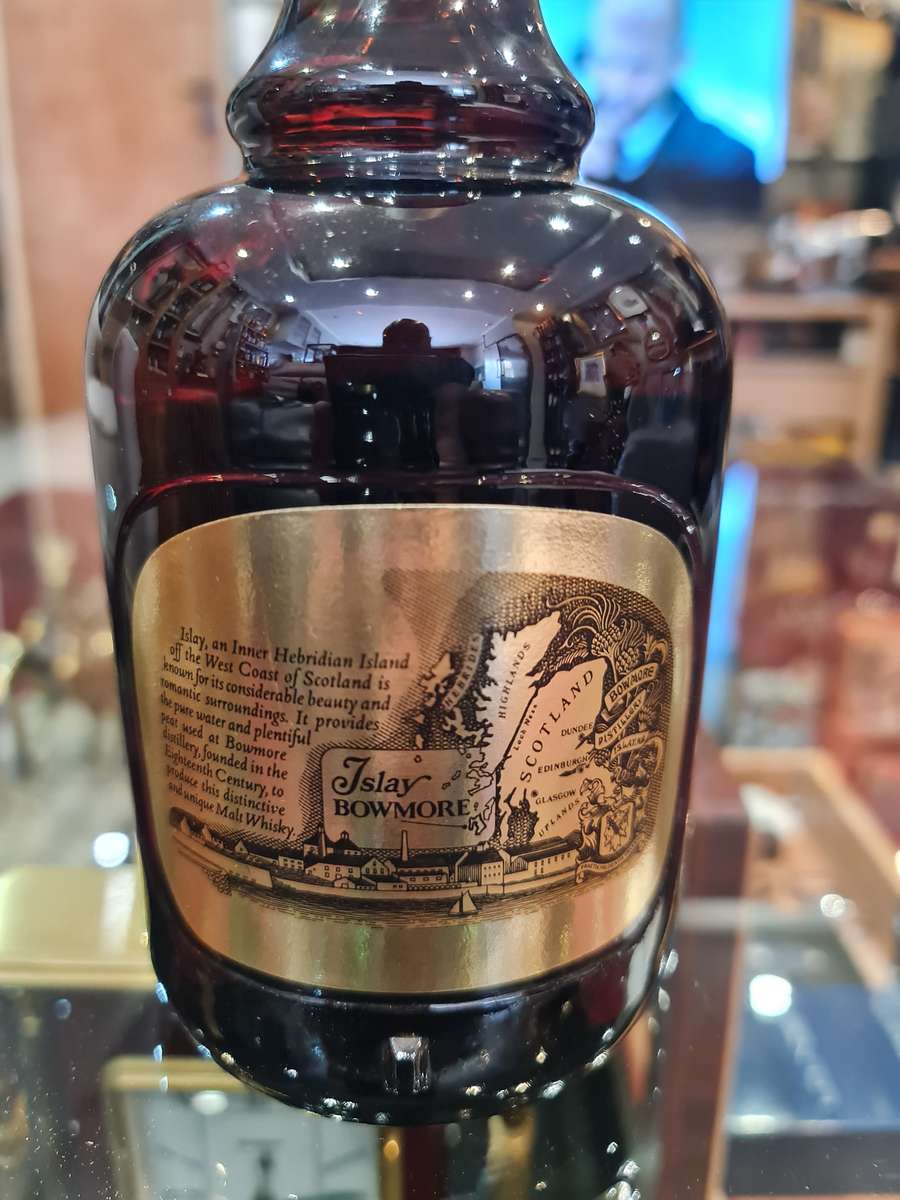 Collectible Bowmore 12 Year 1980 Whisky