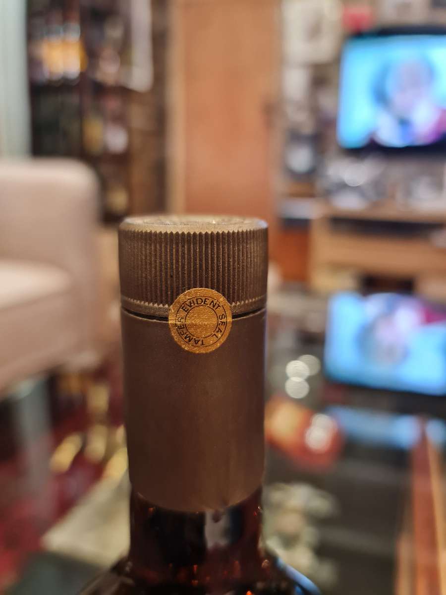 Collectible Bowmore 12 Year 1980 Whisky