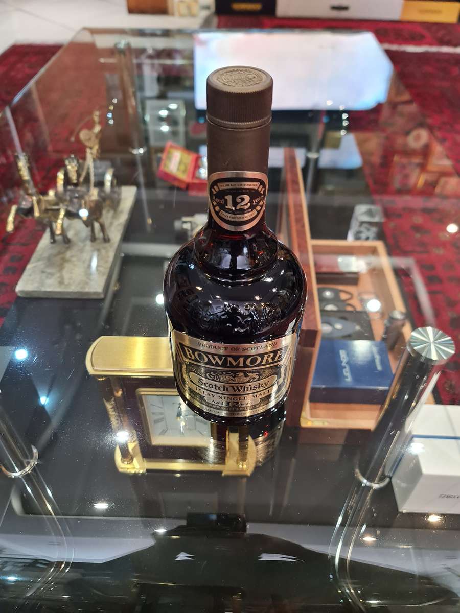 Collectible Bowmore 12 Year 1980 Whisky