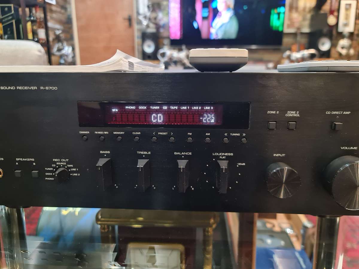Yamaha R-S700 Amplifier
