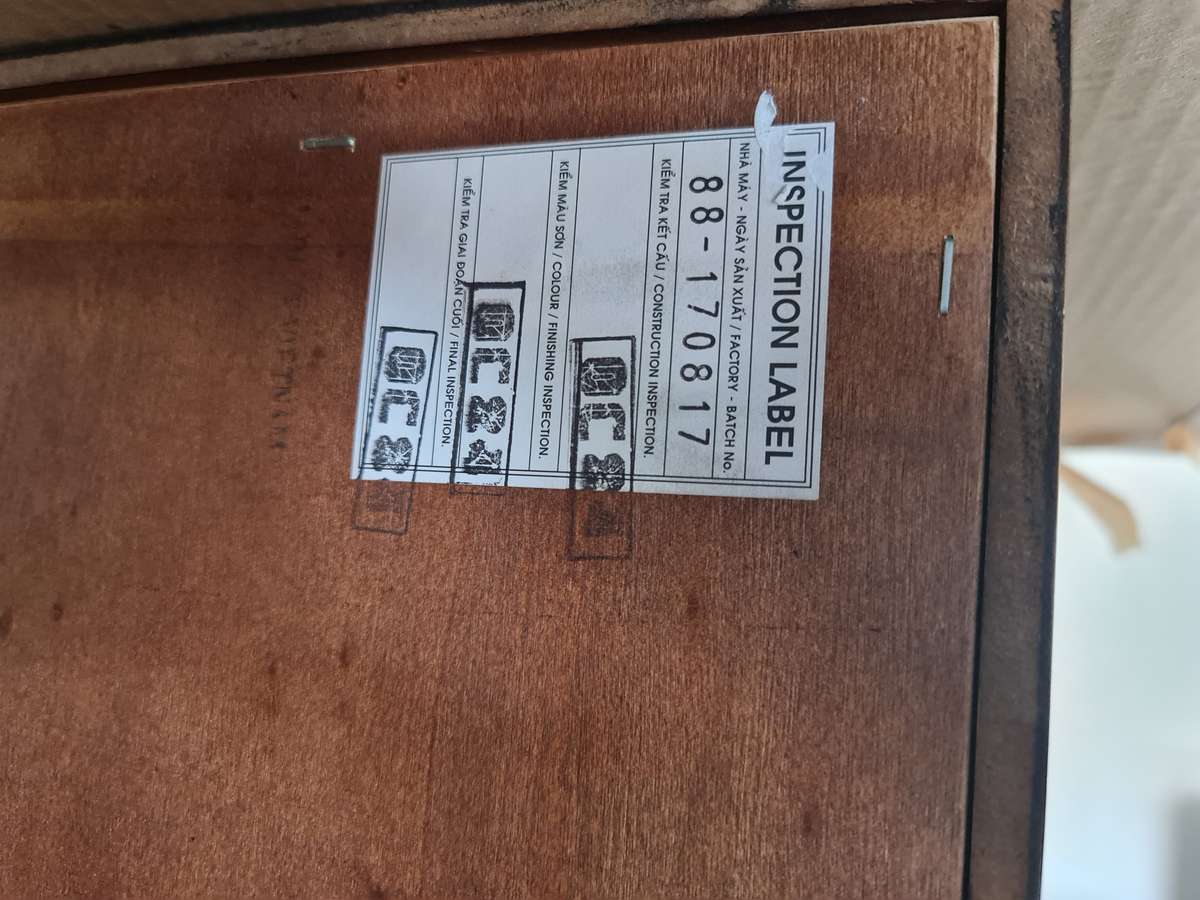 Solid Wood Plasma Stand