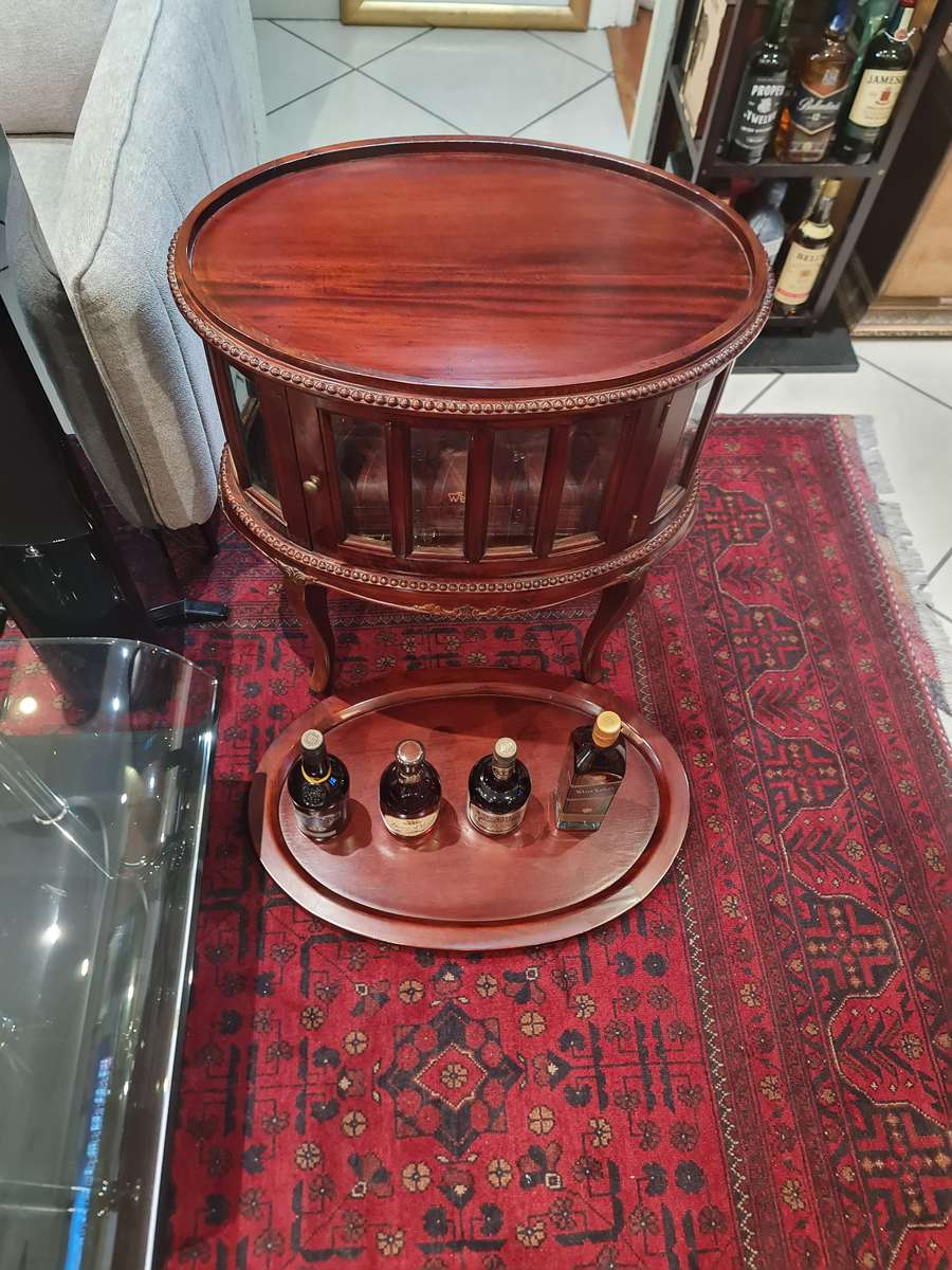 Antique Mahogany Tray Top Vitrine Table