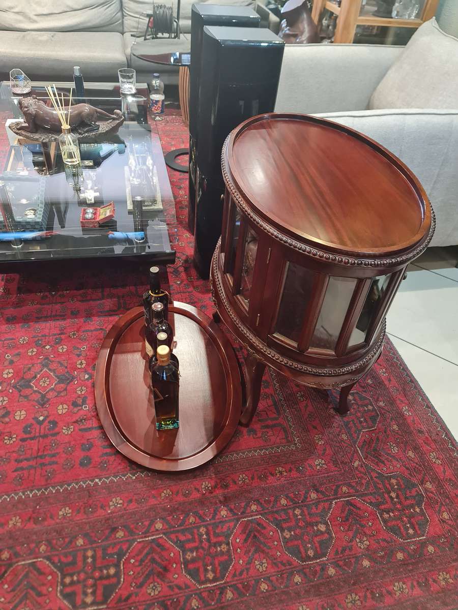 Antique Mahogany Tray Top Vitrine Table