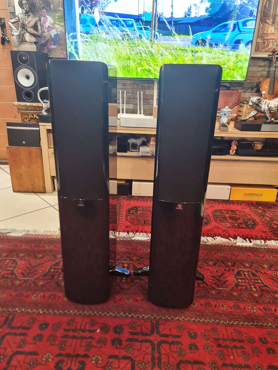 Boston Acoustics A250 Floorstanding Speakers