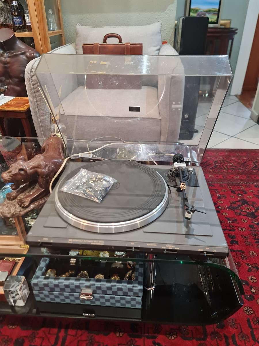 1970s NAD 5020A Direct Drive Turntable Vinyl LP Record Player