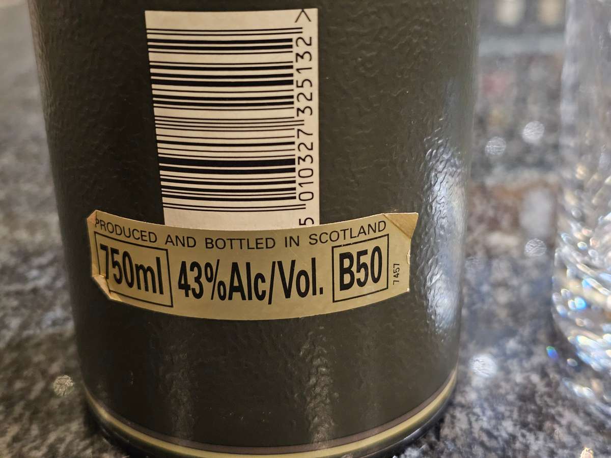 Glenfiddich 18 Year Old Ancient Reserve Speyside Single Malt Scotch Whisky Distillery Bottling