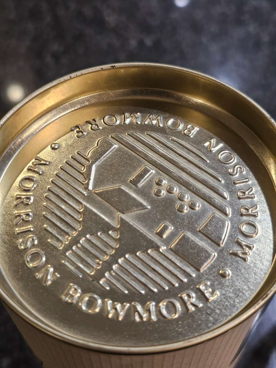 Bowmore 12 Year Old - Old Bottling Islay Single Malt Whisky