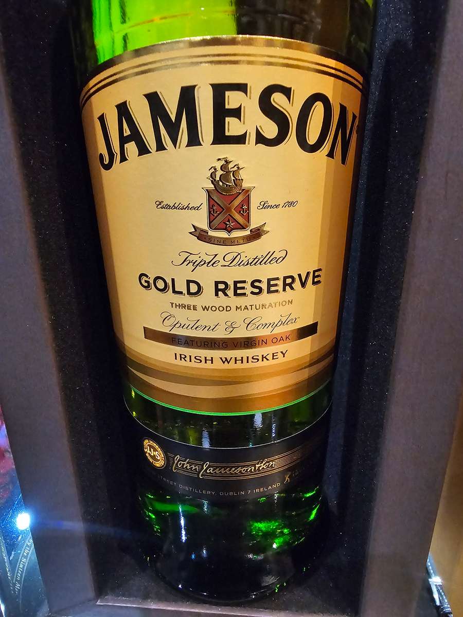 Jameson Gold Reserve Three Wood Maturation Whisky