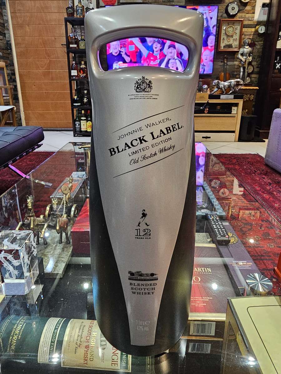 Johnnie Walker Black Label Mercedes Mclaren Whisky