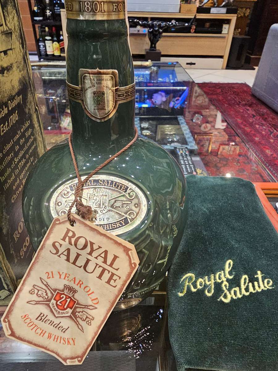 Chivas Brothers Royal Salute 21 Years Whisky