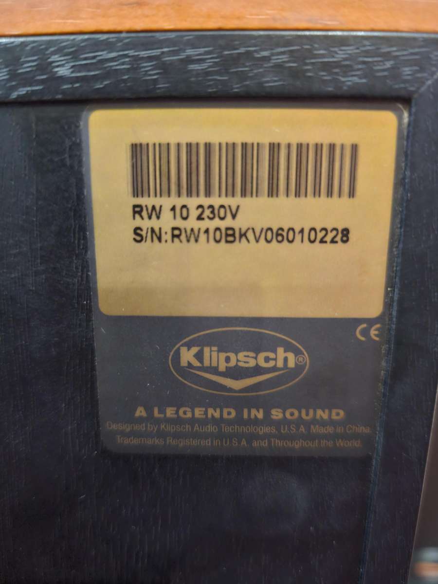 Klipsch RF-82 Floor-standing, RC-62 Centre, & RW-10 Subwoofer Speakers Set