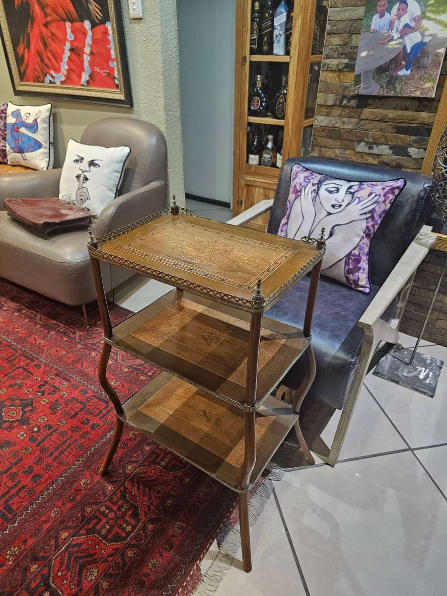 Antique Victorian Three-Tier Whatnot / Side Table (Circa 1900)