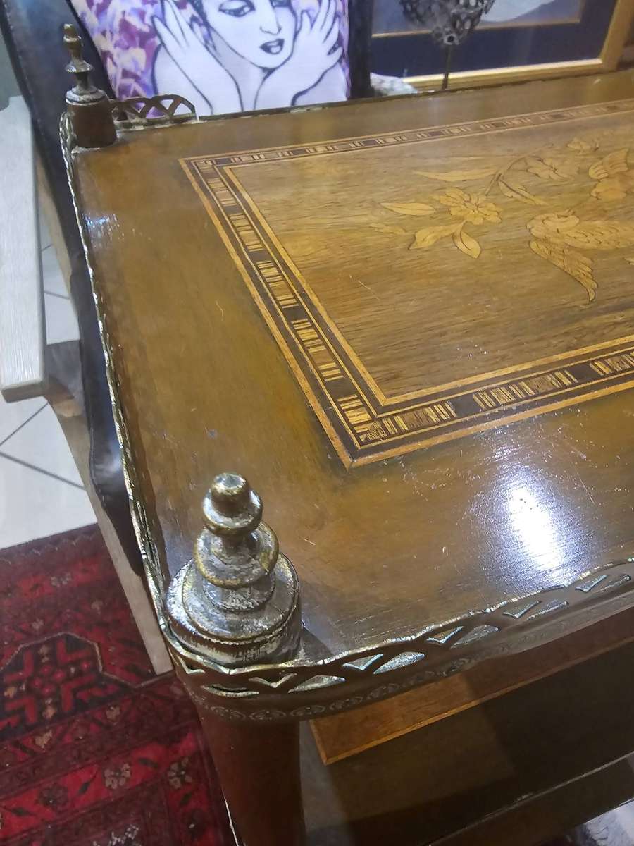 Antique Victorian Three-Tier Whatnot / Side Table (Circa 1900)