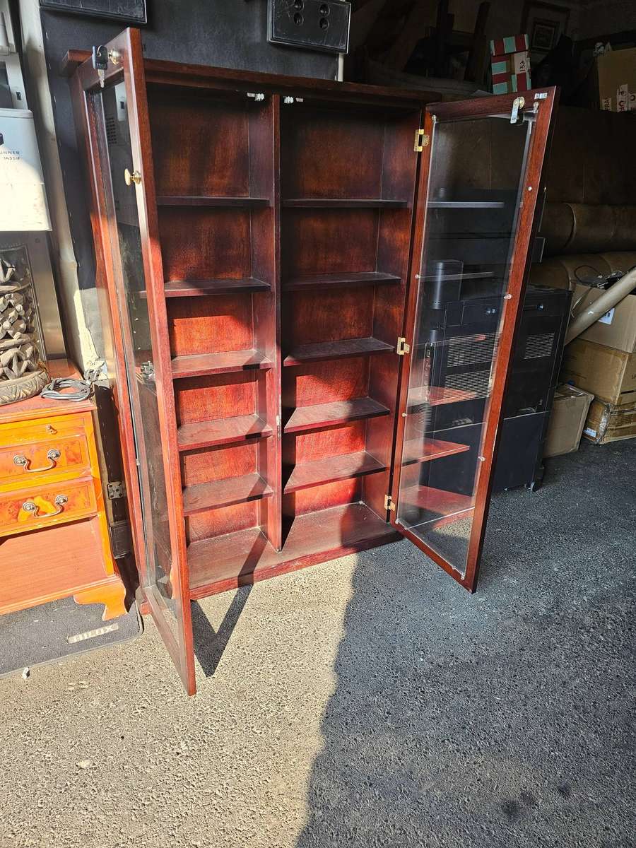 Mahogany Cabinet Bookcase With Glass Doors