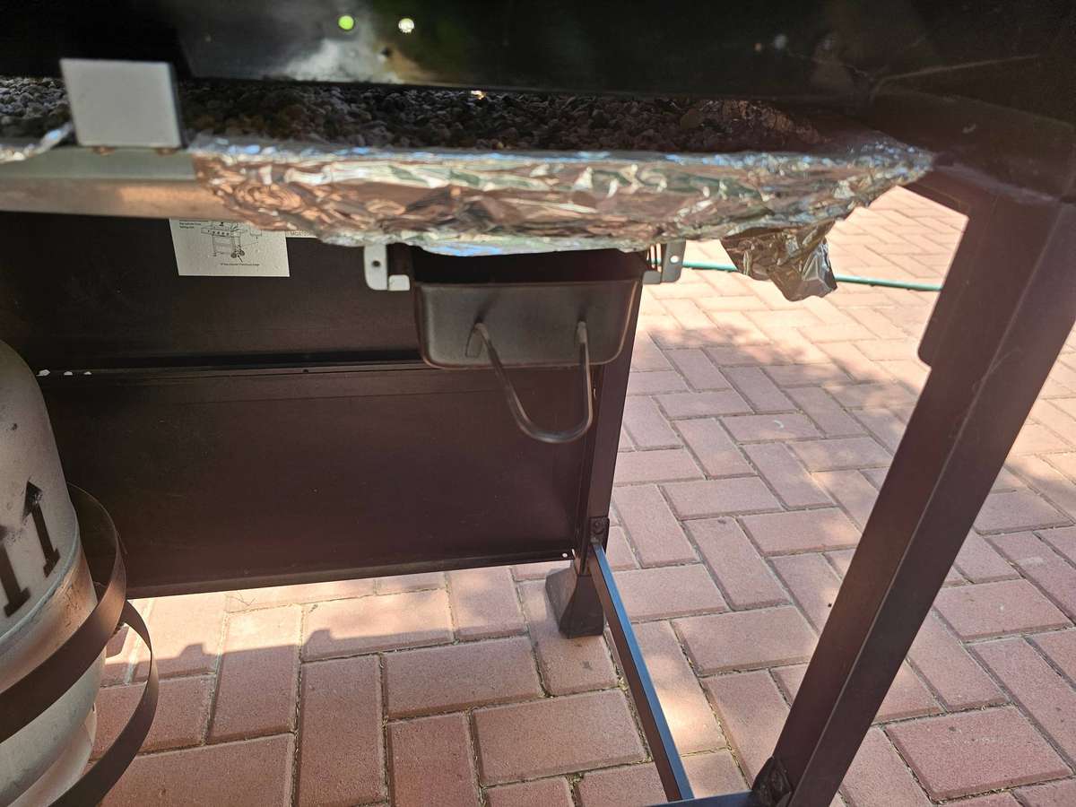 Megamaster 4-Burner Patio Gas Braai