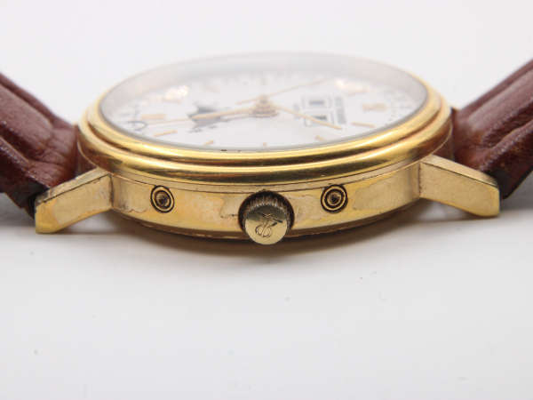 Moonphase Revue Thommen Moonphase Date Calendar Moonphase Automatic Watch