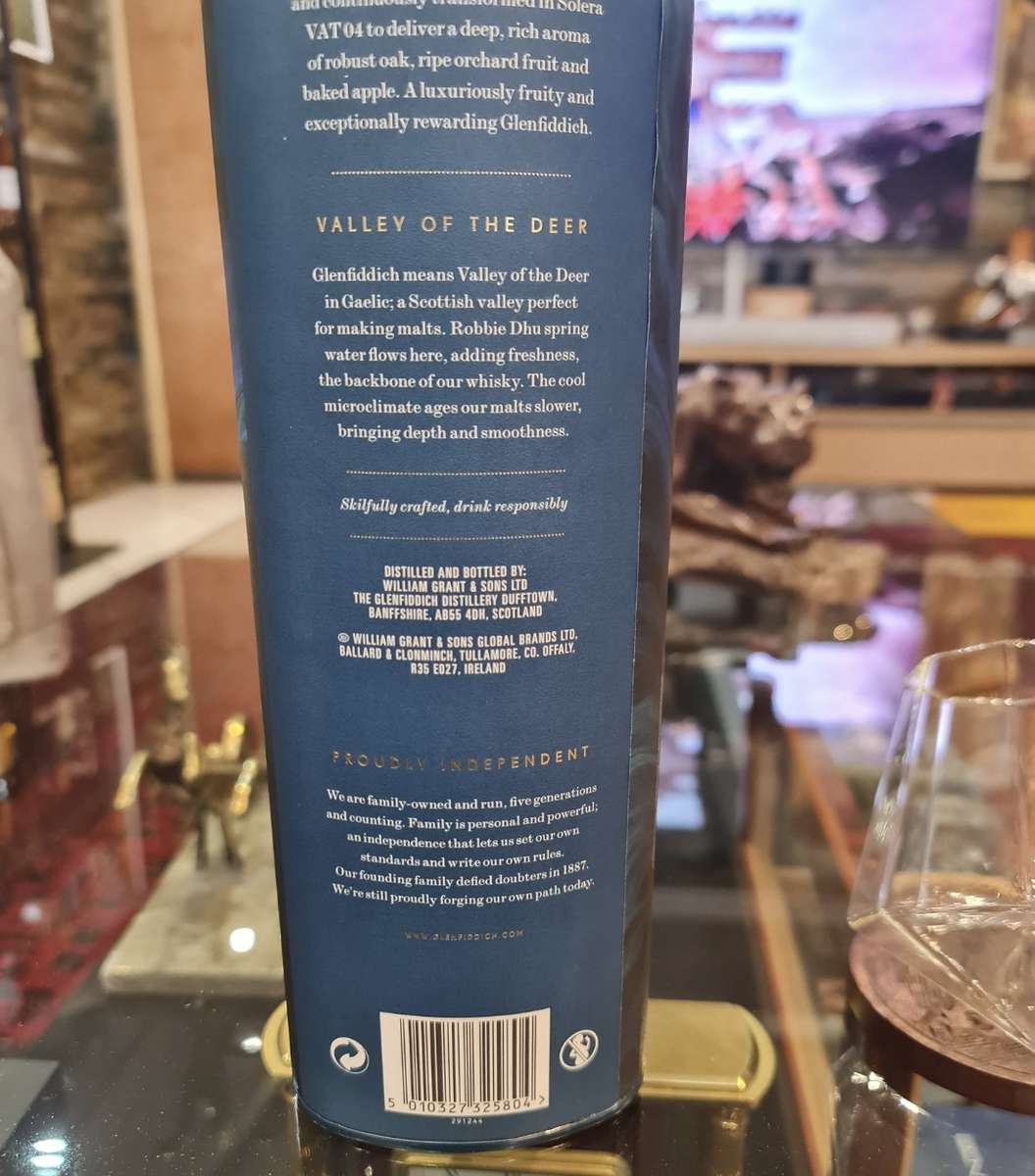 Glenfiddich Perpetual Collection VAT 04 Aged 18 Years