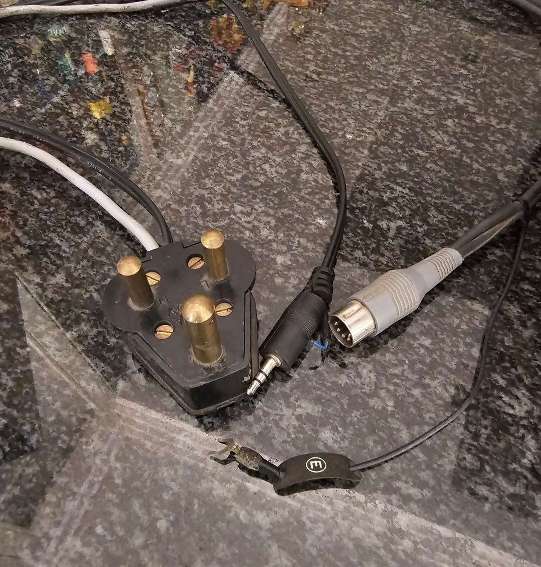 Technics SL20 Belt Drive Turntable