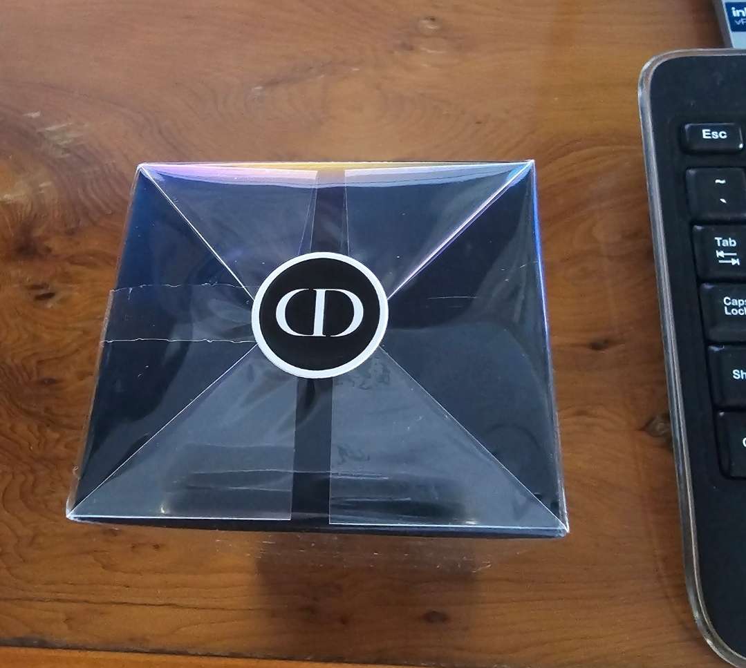 Dior Sauvage Eau De Parfum