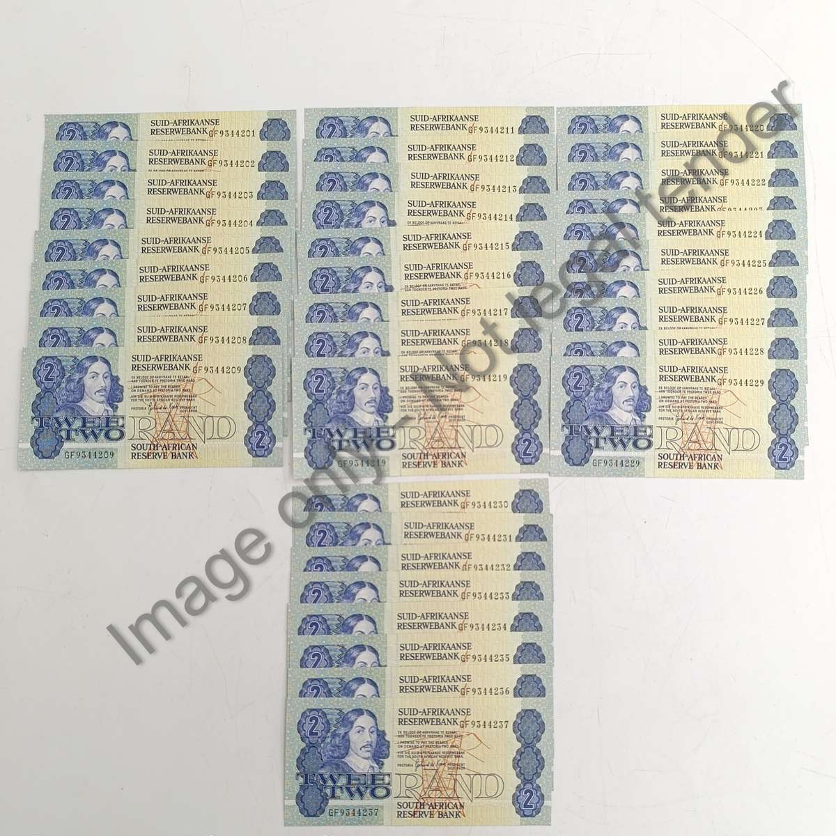GPC de Kock 36 Consecutive numbered UNC R2 notes