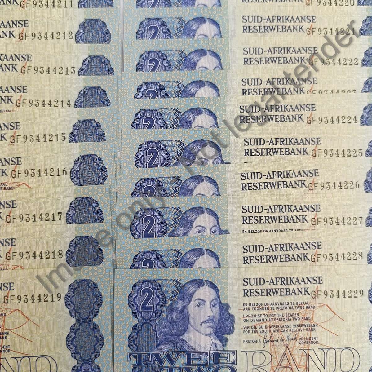 GPC de Kock 36 Consecutive numbered UNC R2 notes
