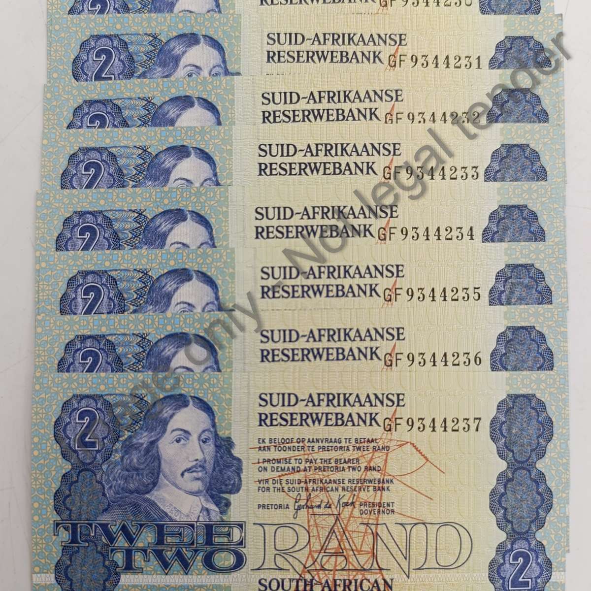 GPC de Kock 36 Consecutive numbered UNC R2 notes
