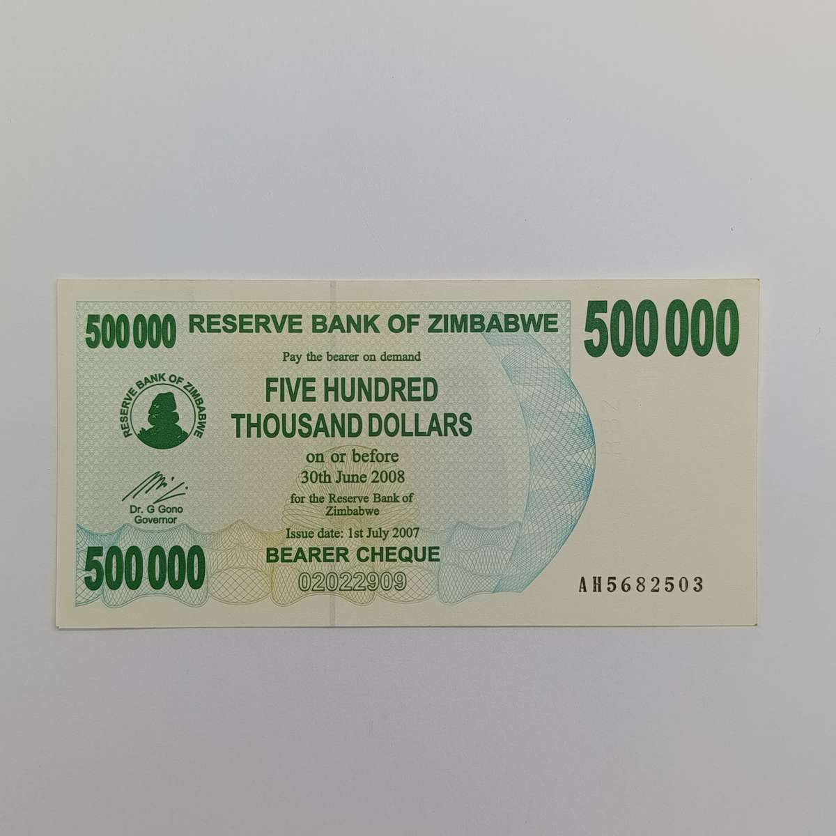 Zimbabwe $500 000 Bearer cheques issued 1 July 2007 uncirculated pair with consecutive numbers