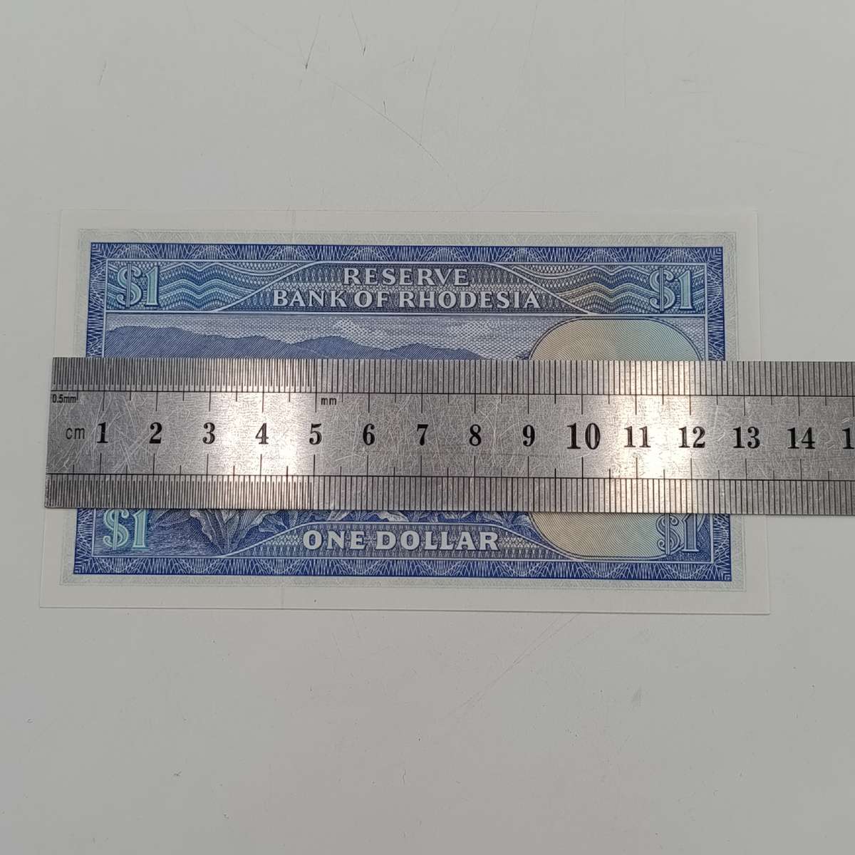 Rhodesia one dollar banknotes Salisbury 2 August 1979 uncirculated consecutive lot of 5 notes