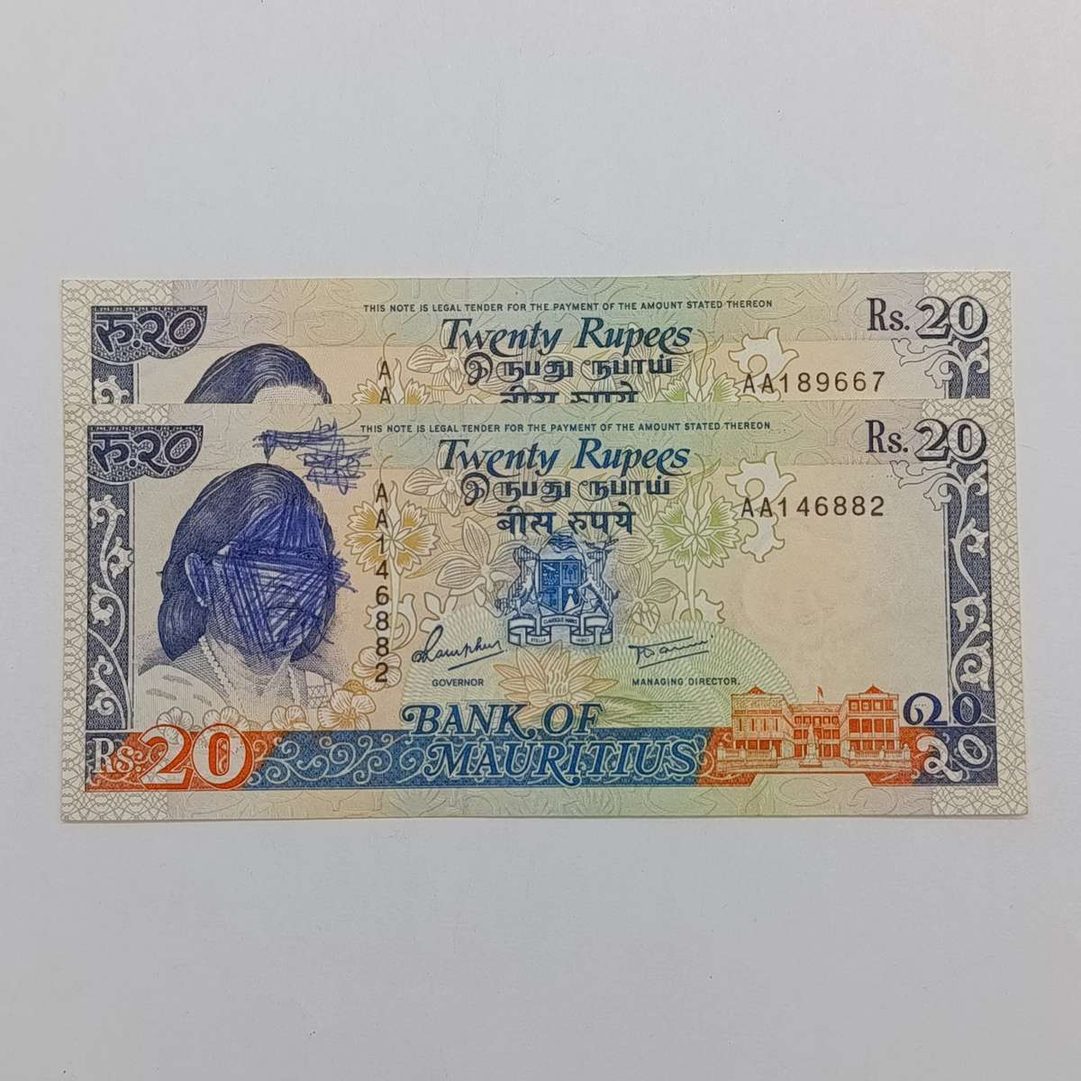 Mauritius 20 Rupees P-36  banknote - Pair - one disfigured