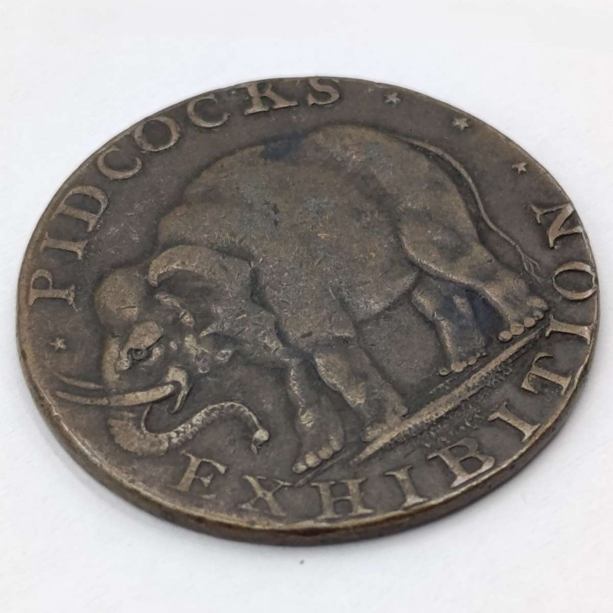 British 18th Century Middlesex Pidcocks Elephant/ Toucan token fine plus