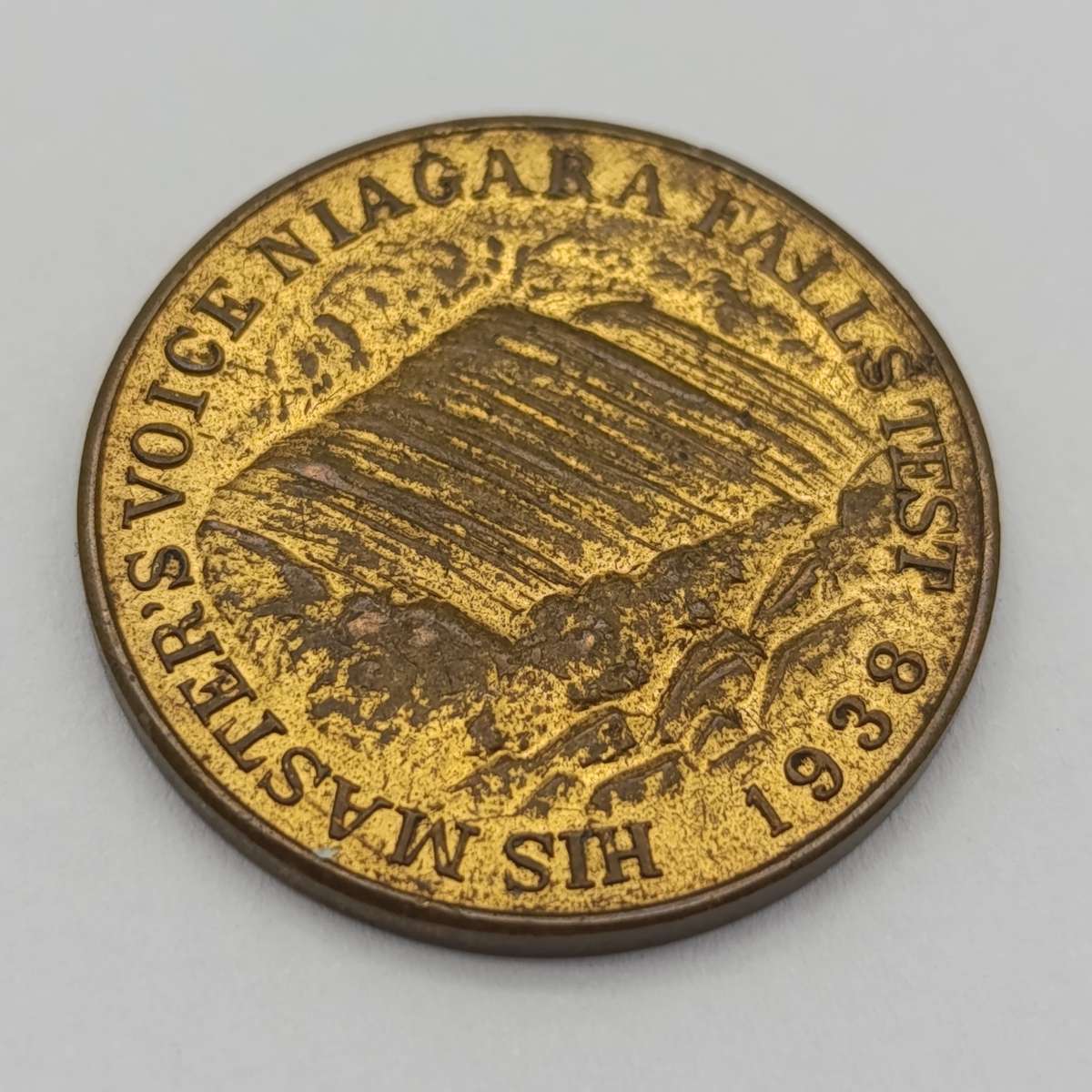 1938 His masters voice - Tested Tropical Niagava Radio medallion