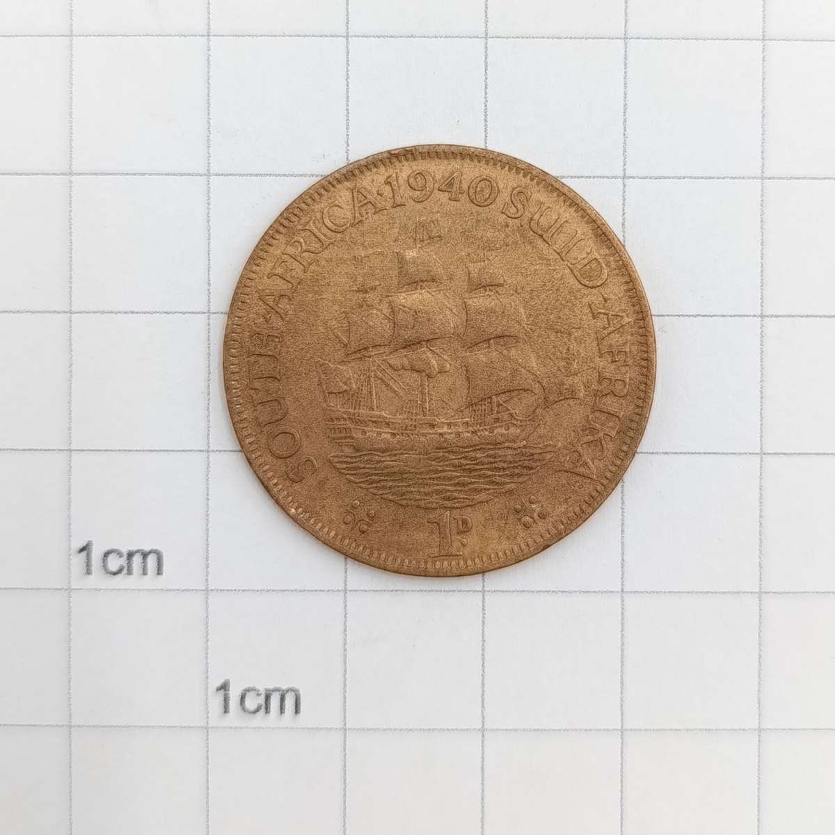 More than 6kg of old South African pennies - about 650 coins