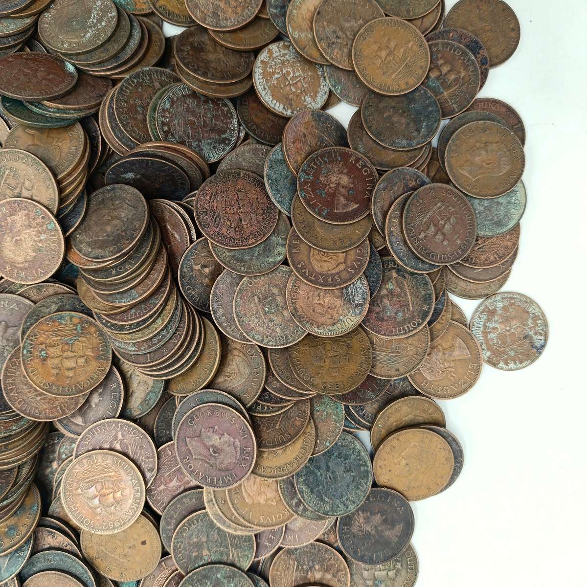 More than 6kg of old South African pennies - about 650 coins