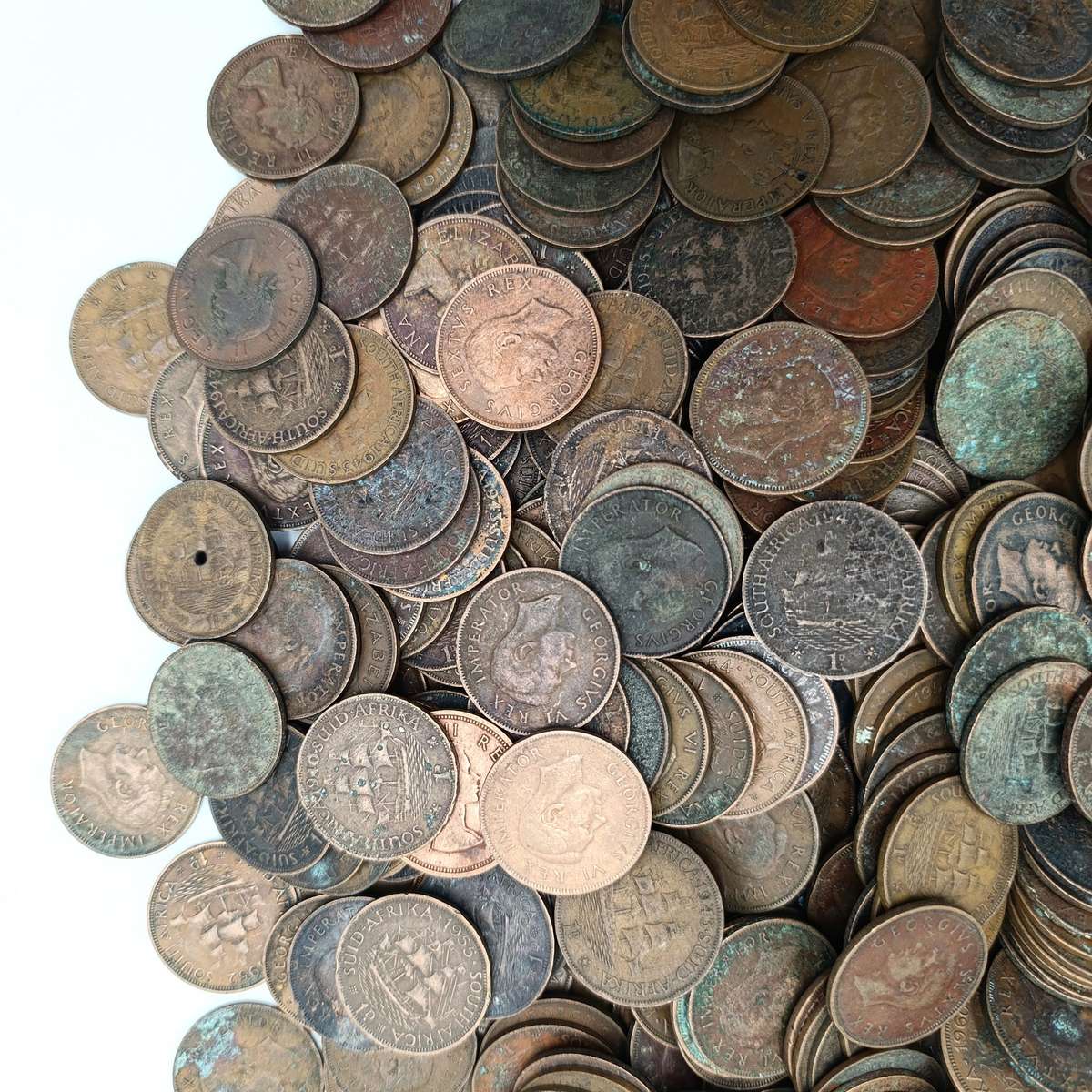 More than 6kg of old South African pennies - about 650 coins
