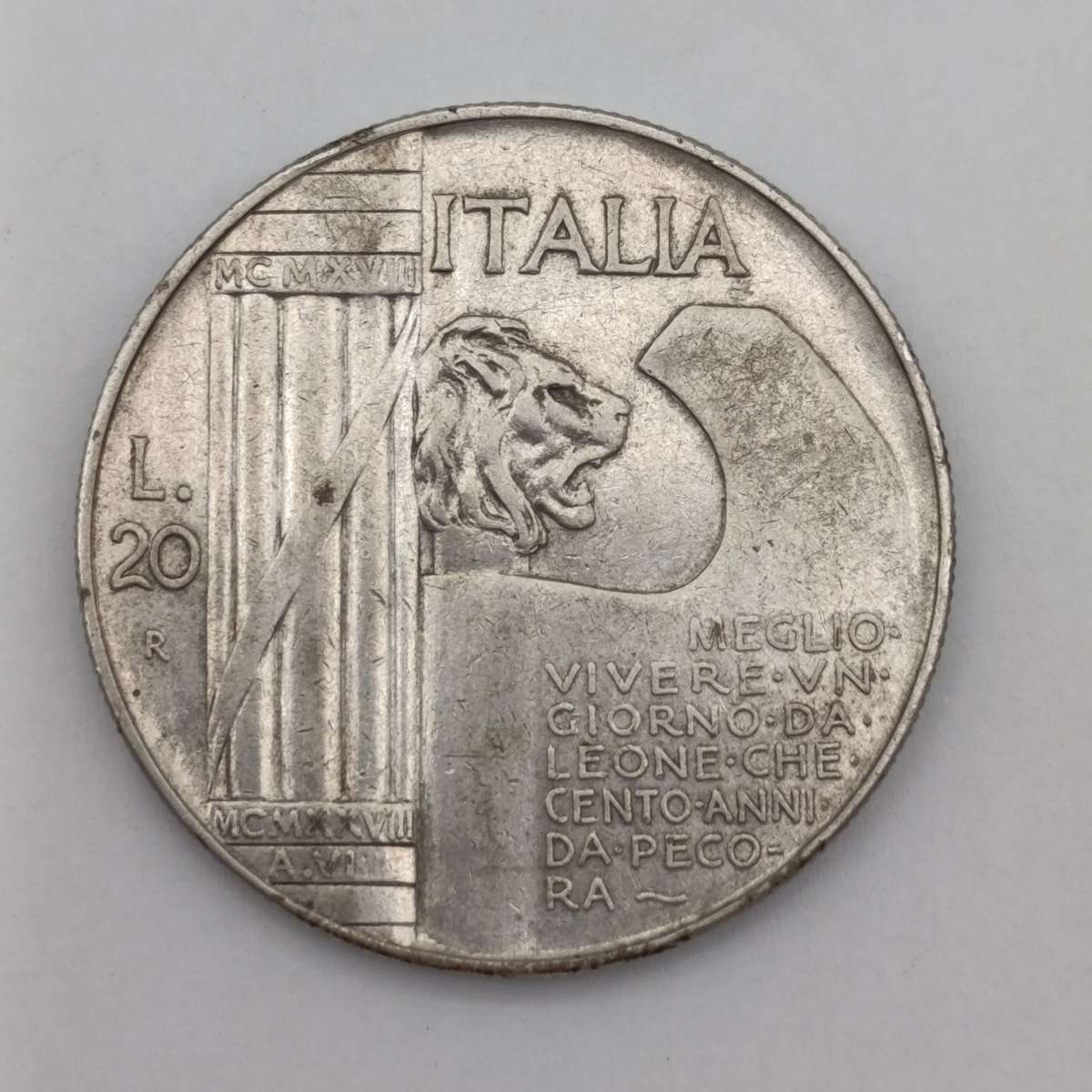 1928 R Italy 20 lire silver - Victor Emmanuel 111