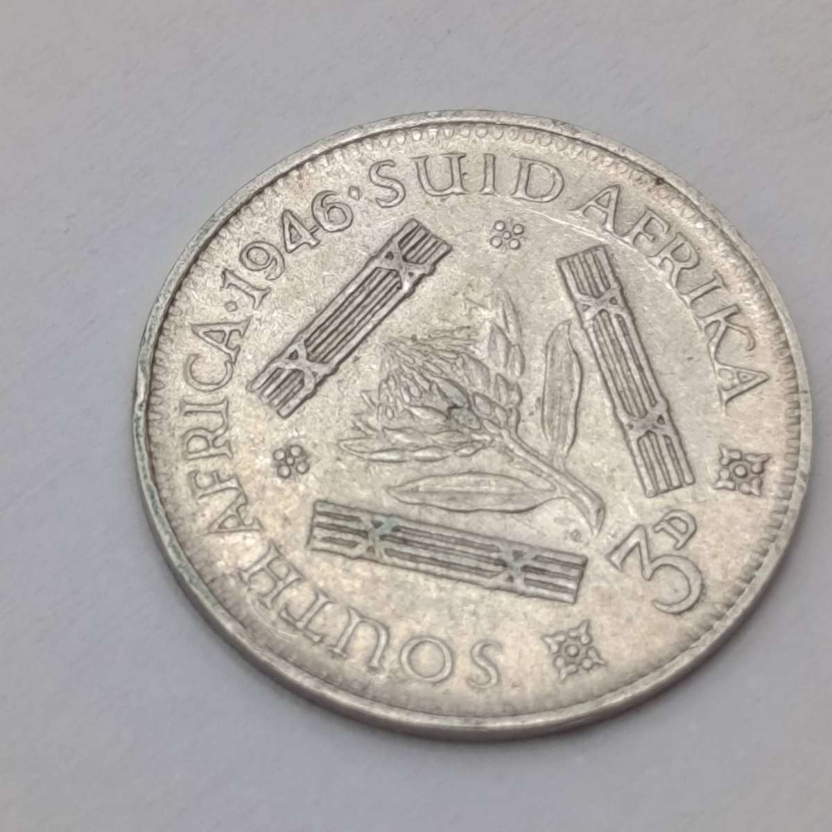 South Africa 1946 silver 3d tickey coin with mint luster