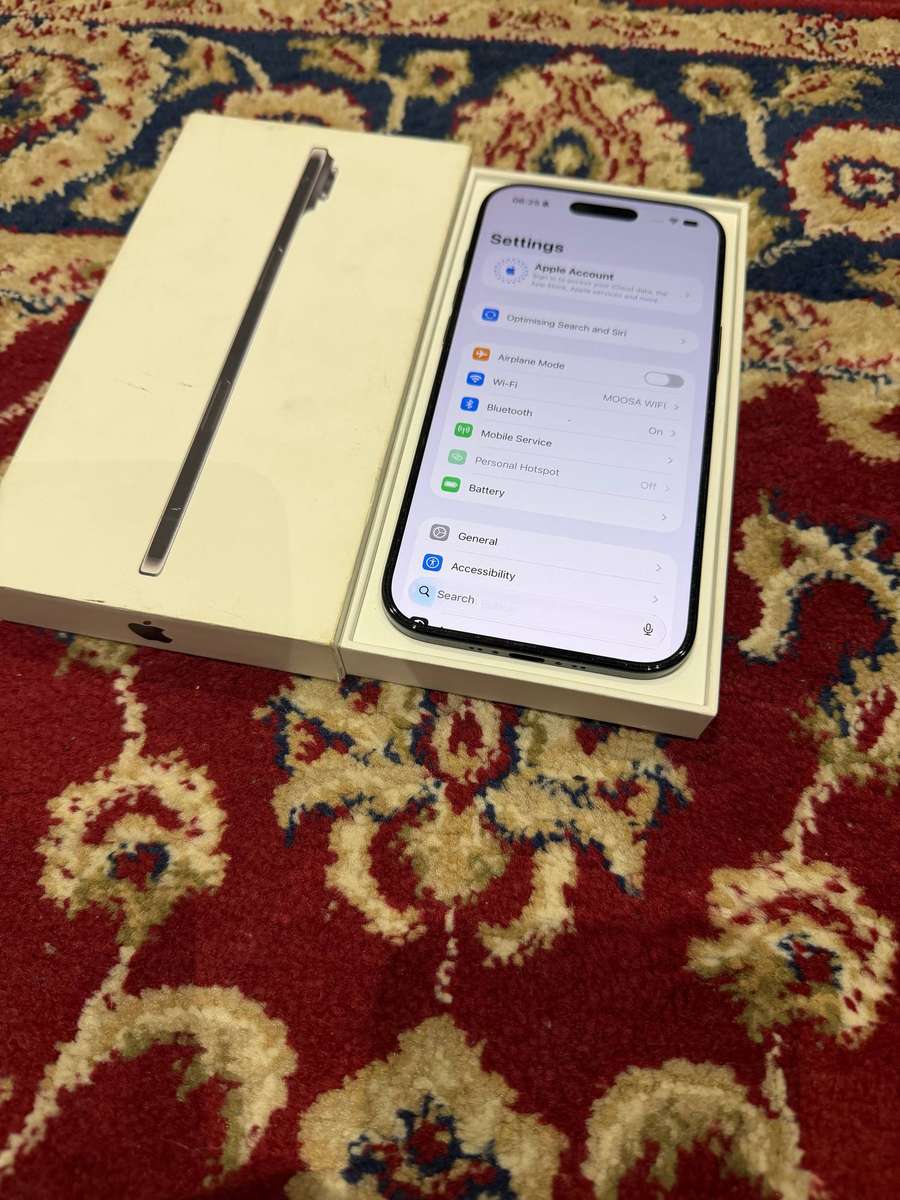 iPhone 17 Air 256GB Like new Battery Health 100%