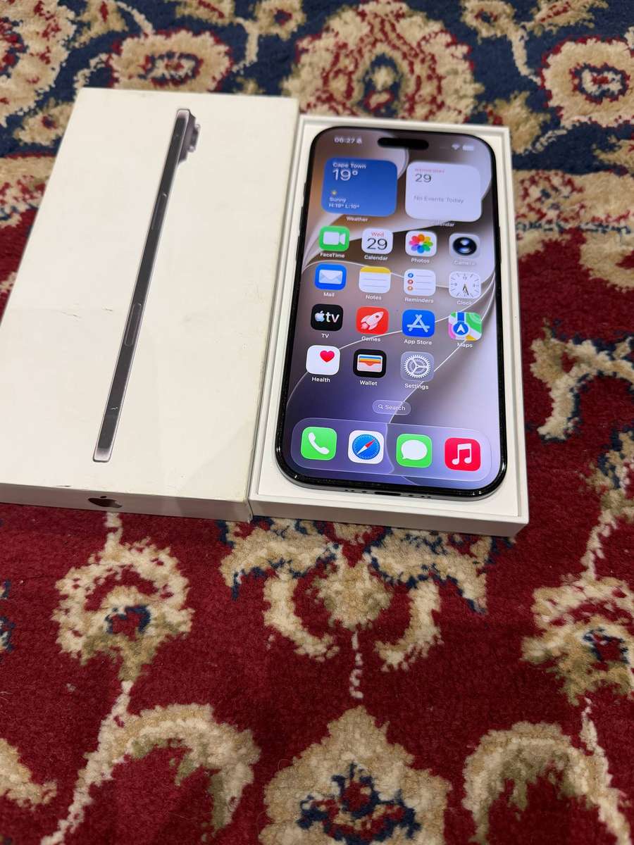 iPhone 17 Air 256GB Like new Battery Health 100%